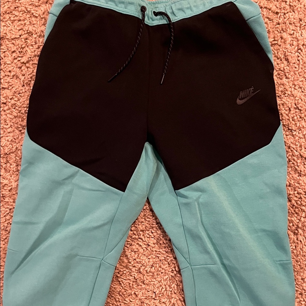 Nike Mens Black and Teal Tech Fleece Joggers